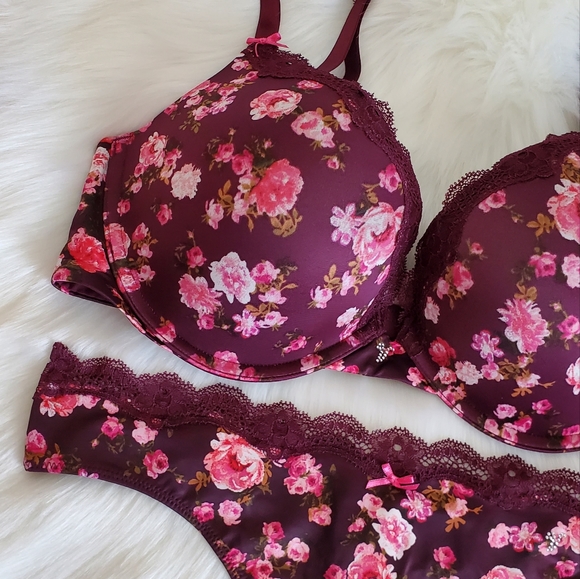 VICTORIA'S SECRET PUSH-UP BRA 36D + VS THONG PANTY M - Picture 4 of 11